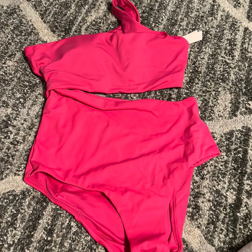 Celine One-Piece Swimsuit (pink)
